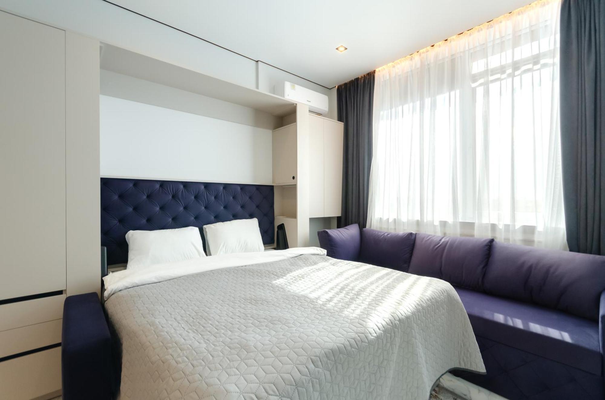 Petrovdom Luxury Living In Rc Manhattan Apartment *