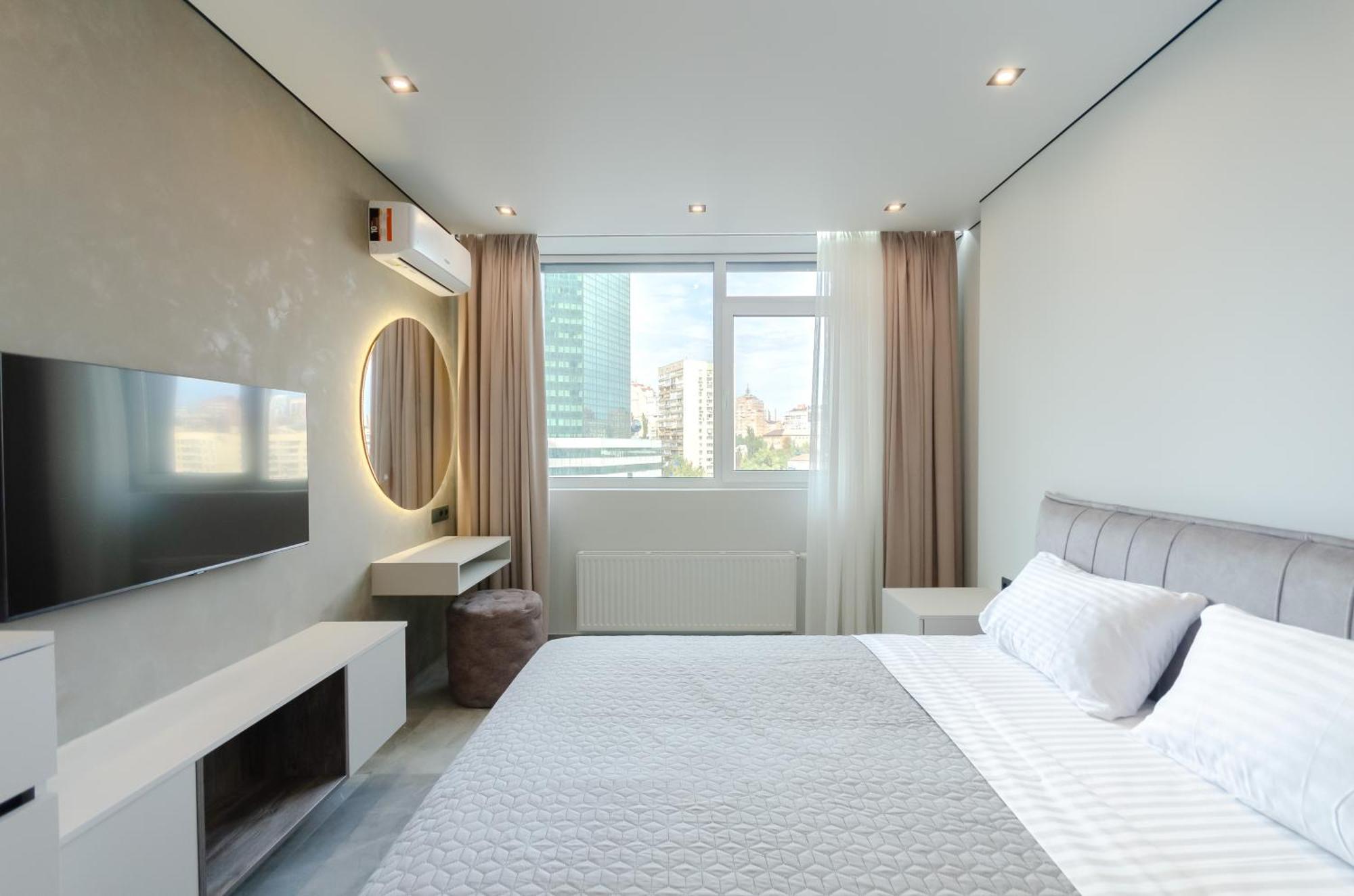 Petrovdom Luxury Living In Rc Manhattan Apartment *