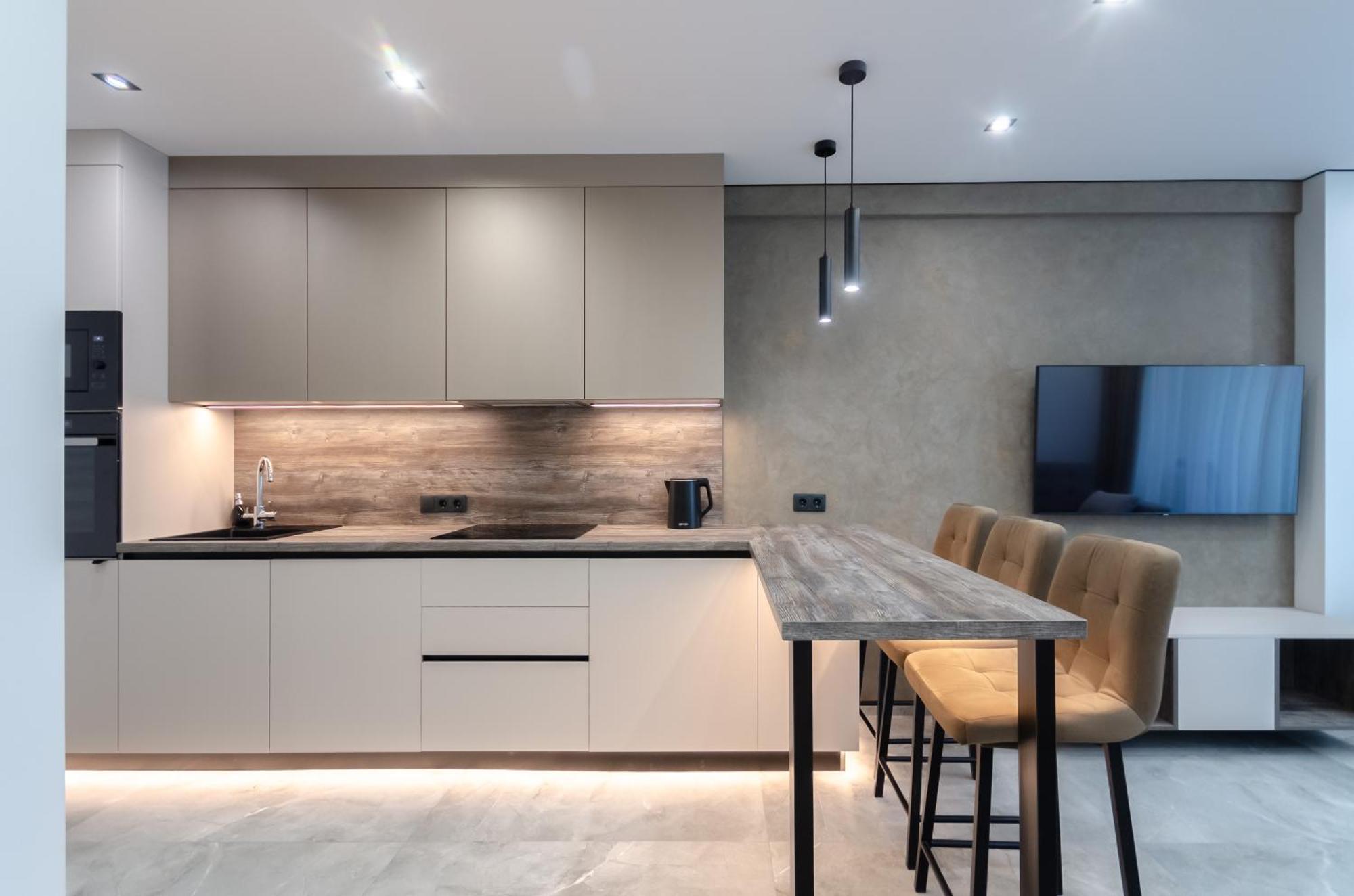 Petrovdom Luxury Living In Rc Manhattan *