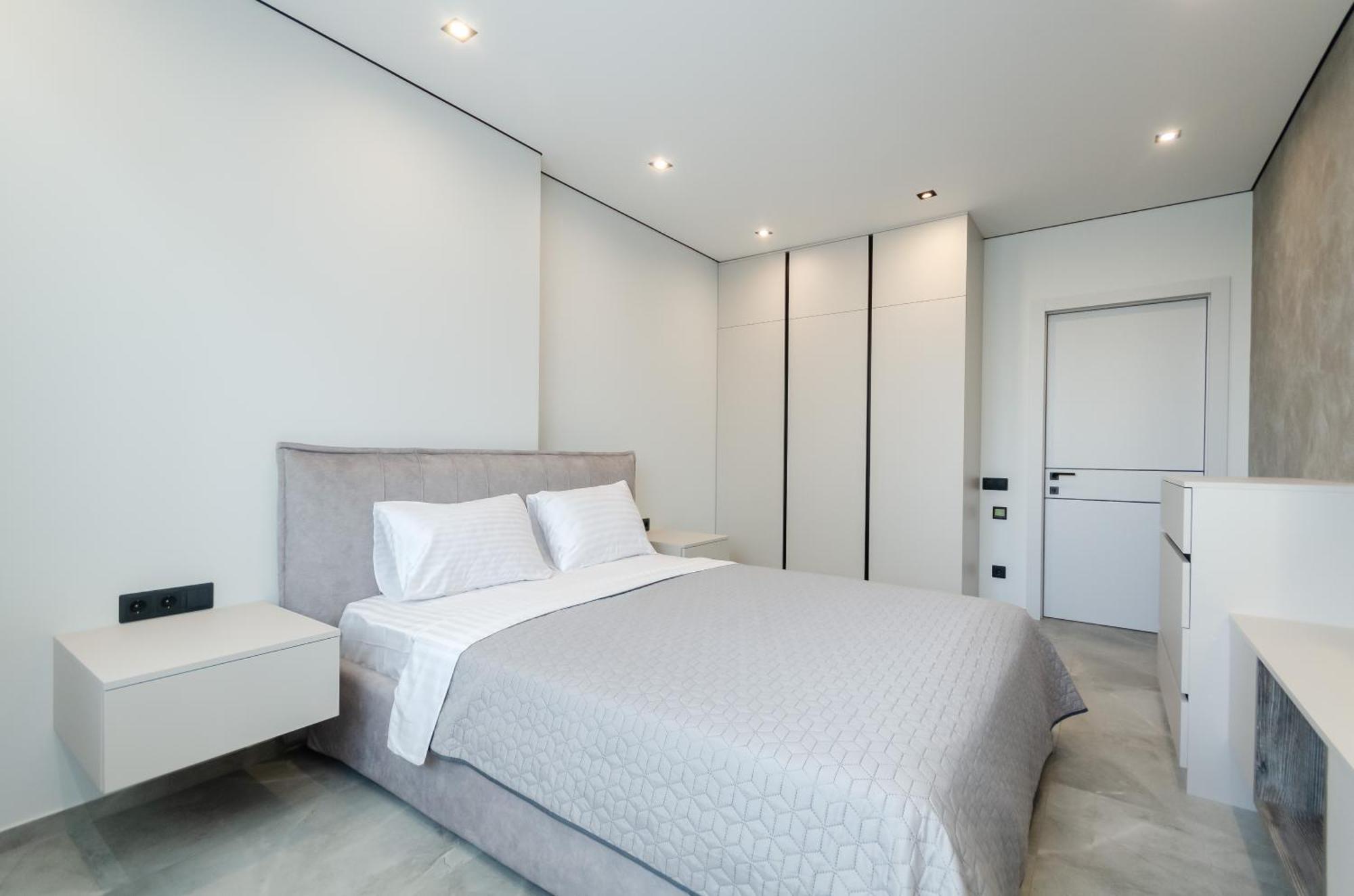 Petrovdom Luxury Living In Rc Manhattan Apartment Kyiv