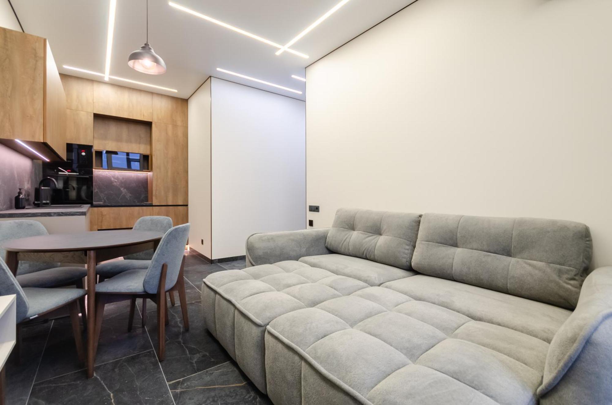 Petrovdom Luxury Living In Rc Manhattan Apartment