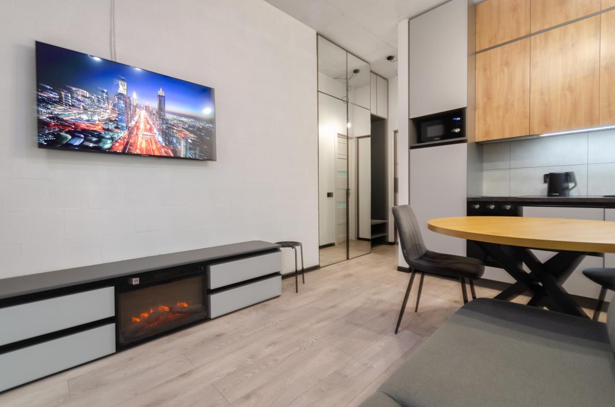 Petrovdom Luxury Living In Rc Manhattan Apartment *