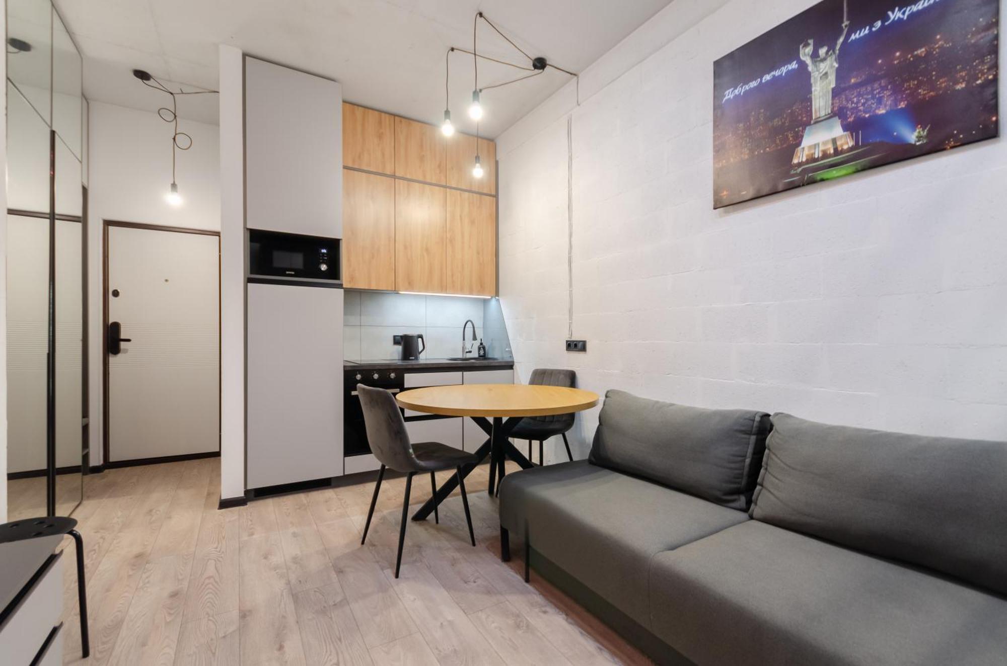 Petrovdom Luxury Living In Rc Manhattan *